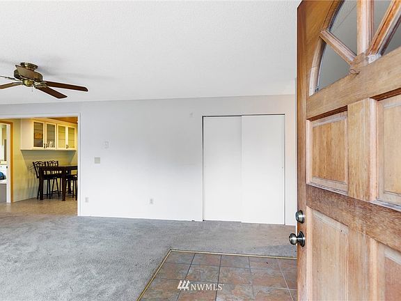 3rd image of 6120 160th Street SE