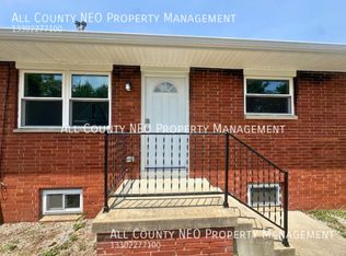147 16th St NW APT B, Barberton, OH 44203