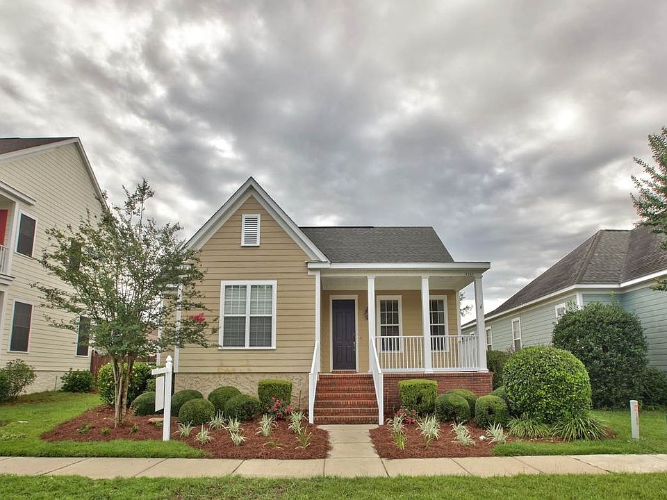 1st image of 4265 Summertree Dr