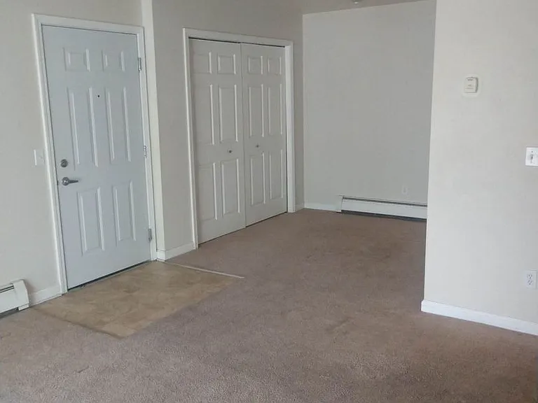 Alma Apartments — Photo 12