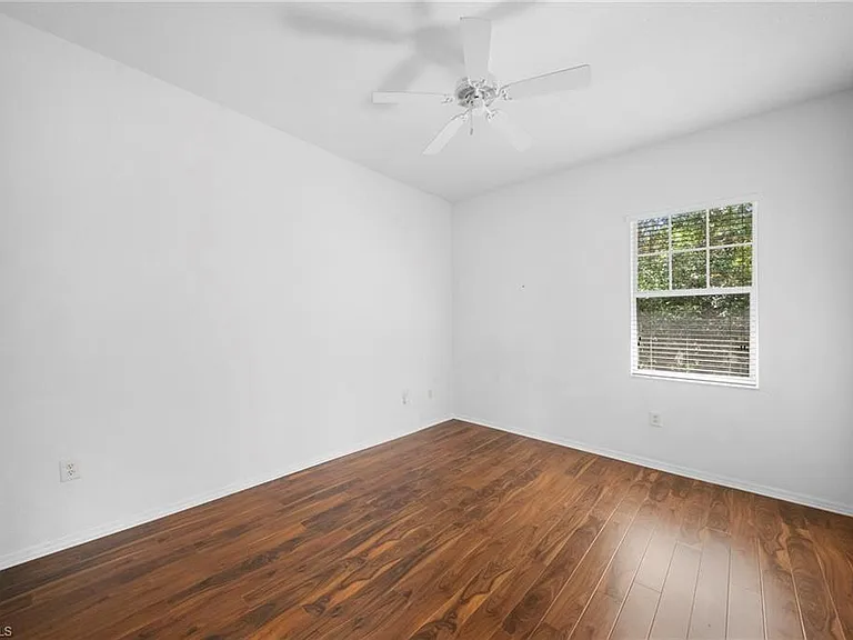 970 Peggy Cir #604 — Photo 19
