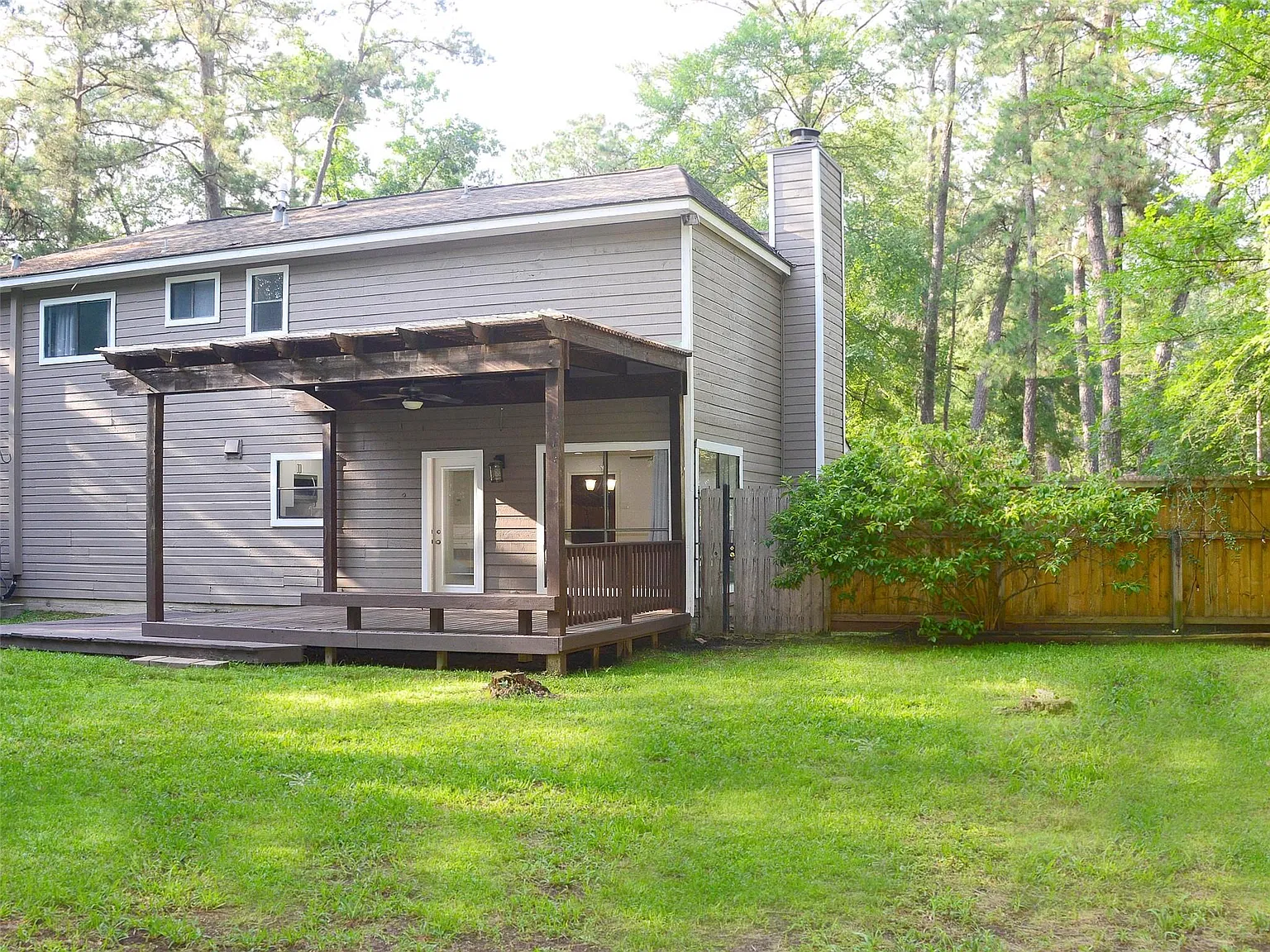 4 bed, 2.5 bath, 1745 sqft, $2,500 — Photo 4