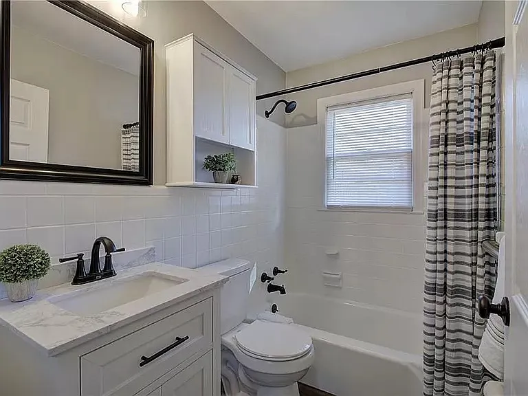 195 Floral Dr — Photo 5