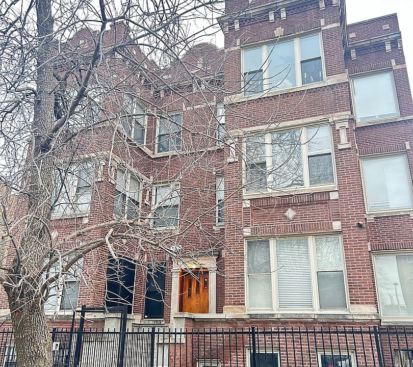 1st image of 5711 S Calumet Ave APT 2S