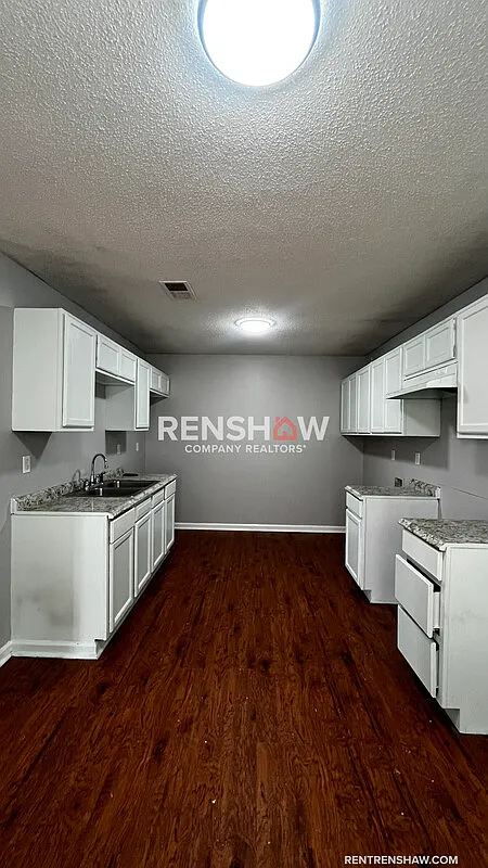 4 bed, 2.0 bath, 1228 sqft, $1,295 — Photo 3