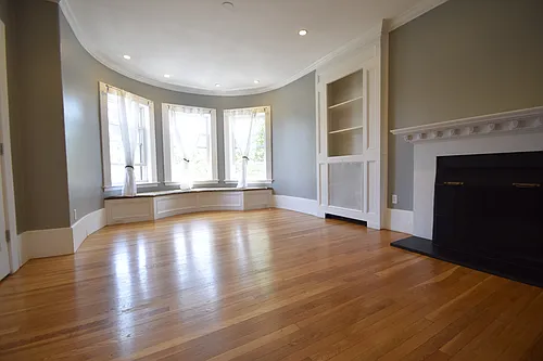 1402 Beacon St #3 Photo 1 1402 Beacon St #3 Photo 1