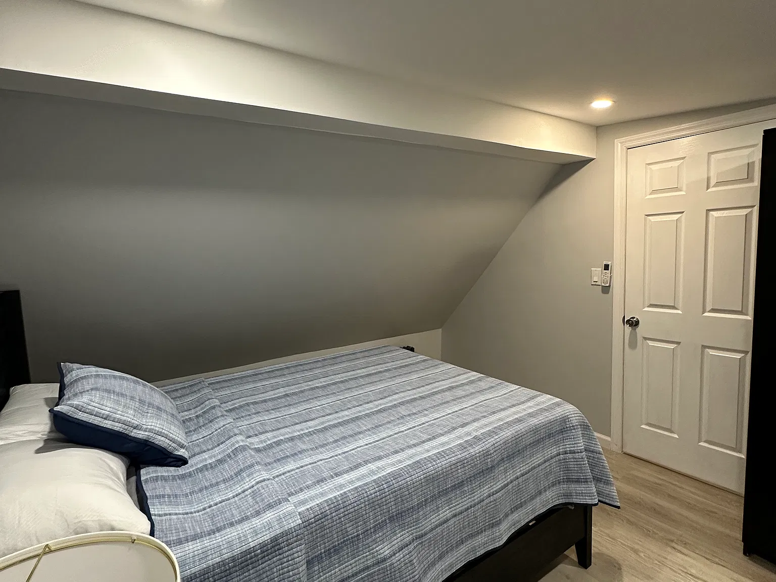 2 bed, 2500 sqft, $1,500 — Photo 3