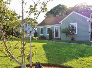 50 Forbes St, Riverside, RI 02915