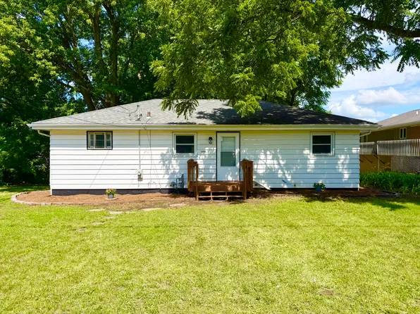 10910 Ventura Blvd, Machesney Park, IL 61115