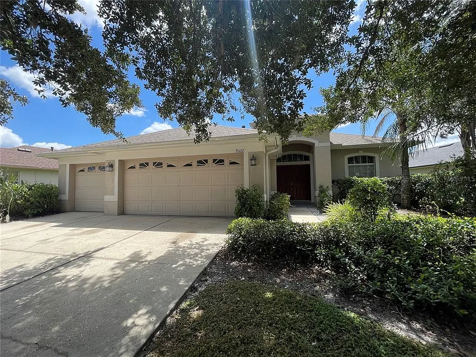 9322 Mangrove Ct