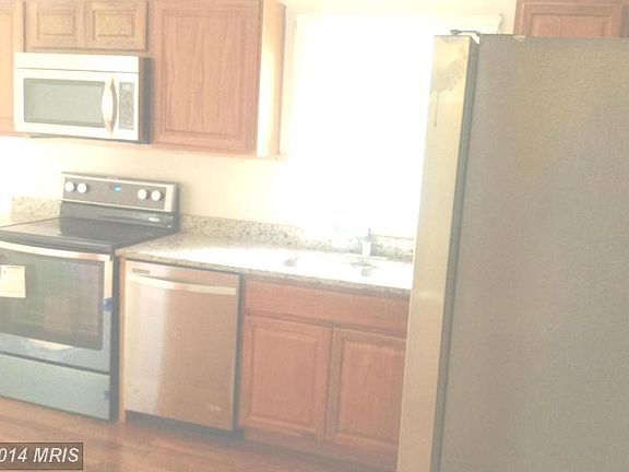 3rd image of 220 Burlington Dr