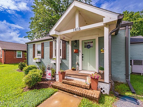 2nd image of 1416 Garden Dr