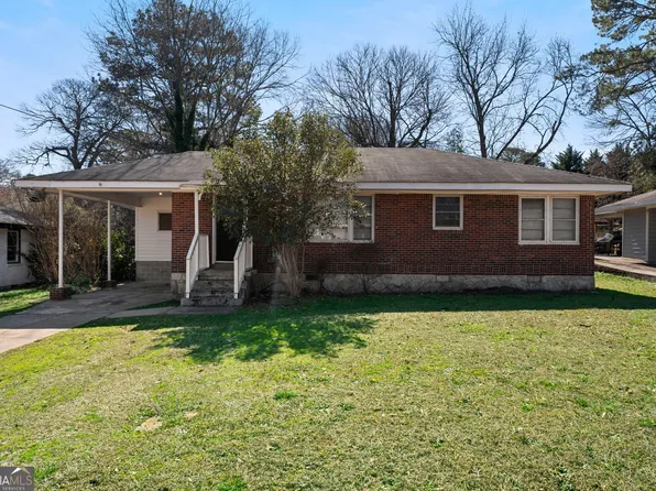 871 Spring Valley Dr, Forest Park, GA 30297