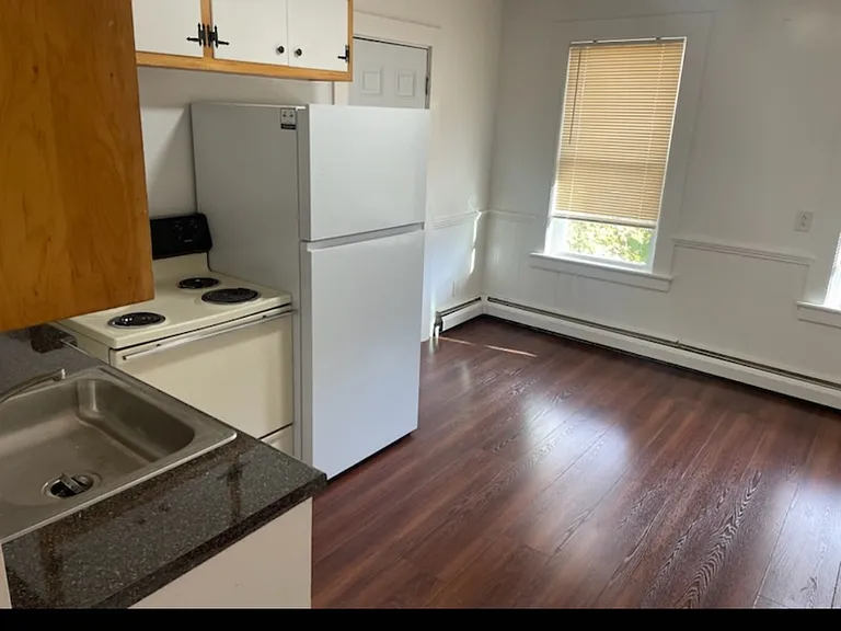 105 Prospect St #3 — Photo 3