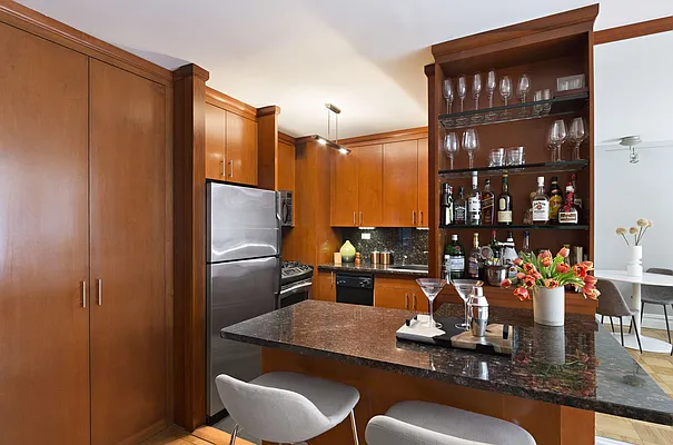 Sold by Compass | media 17