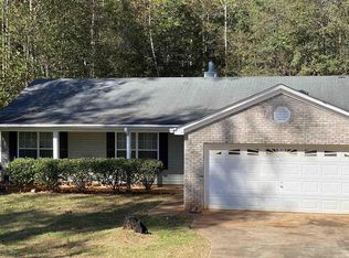 105 Claire Ct, Griffin, GA 30223