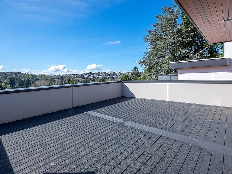 5028 Puget Blvd SW — Photo 3