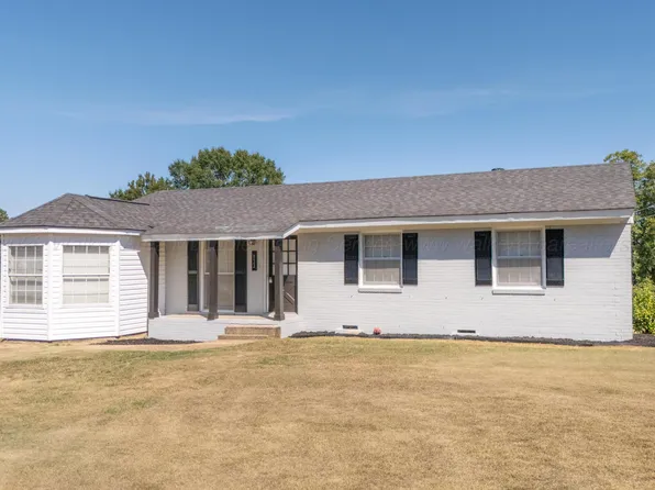 822 Meadowlark Rd, Winfield, AL 35594