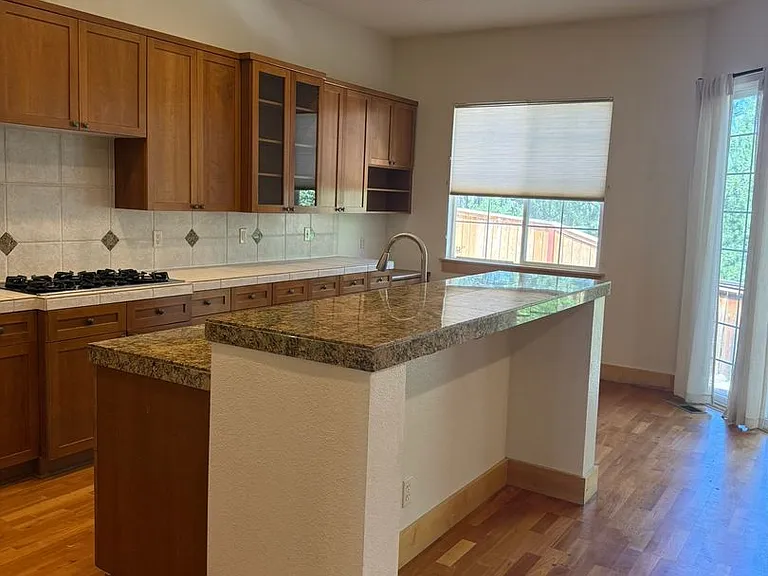 5041 Fall Colors Ct — Photo 9
