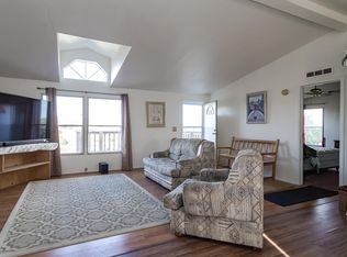 60 Nancys Trl, Santa Fe, NM 87507