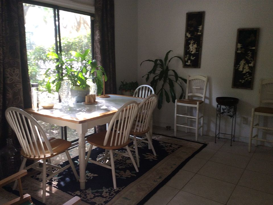 1st image of 207 Tiburon Dr