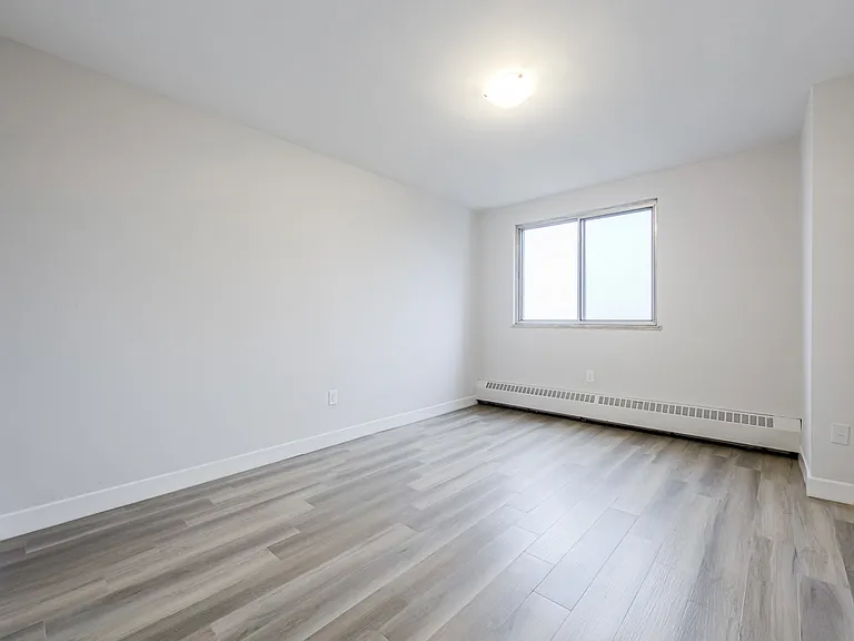 15 Tangreen Ct — Photo 9
