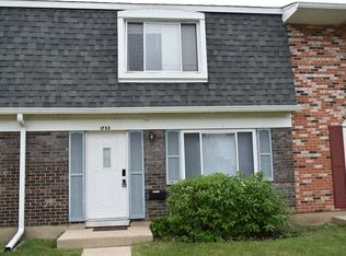 1753 McKool Ave, Streamwood, IL 60107