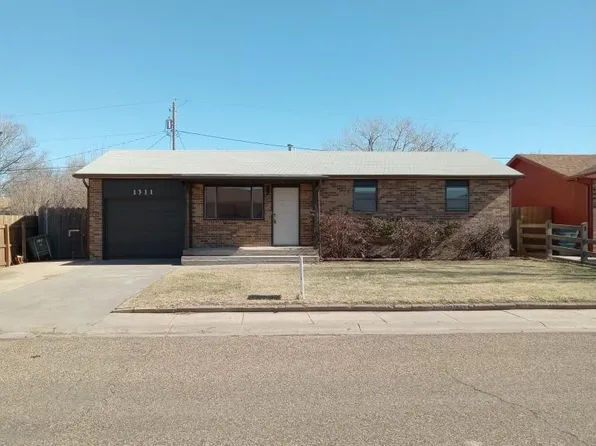 1311 Sycamore St, Liberal, KS 67901