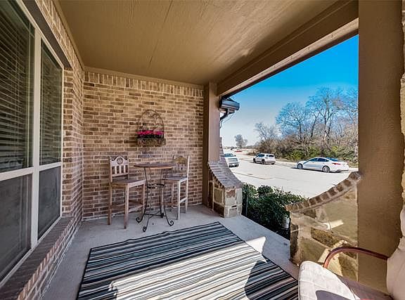 2nd image of 205 Bamborough Dr