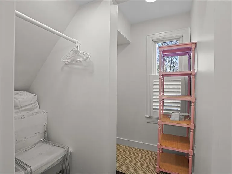 8 Cross St #1 — Photo 27