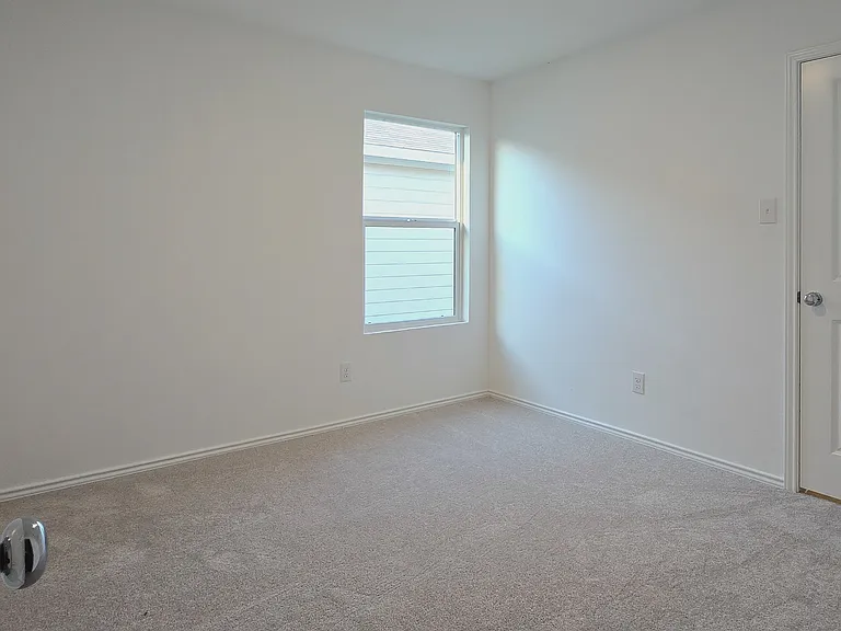 5836 Crystal Water Way — Photo 4