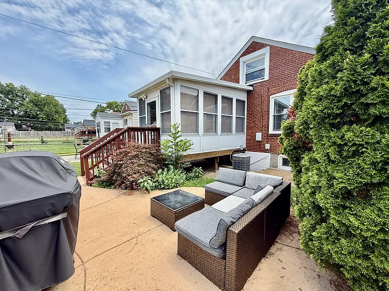 5457 Robert Ave — Photo 29