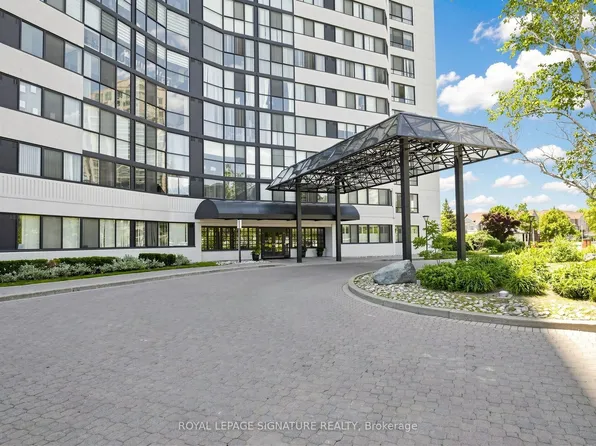 1360 Rathburn Rd E #1808, Mississauga, ON L4W 4H4