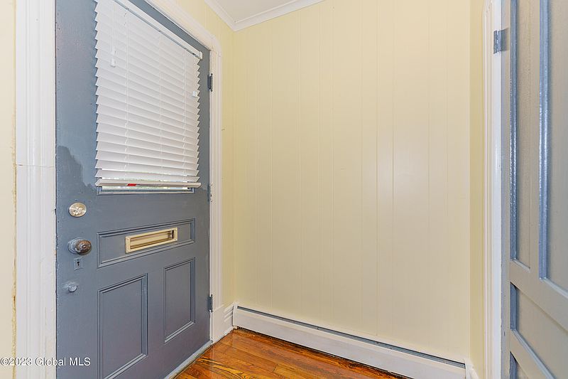 4th image of 1637 Avenue A