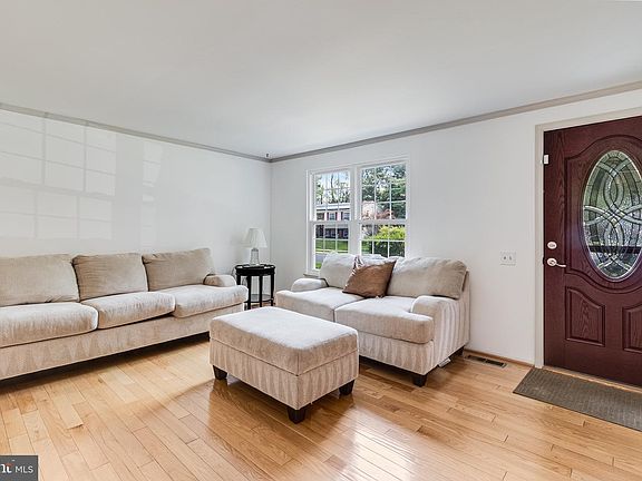 5th image of 3505 Norwood Ct