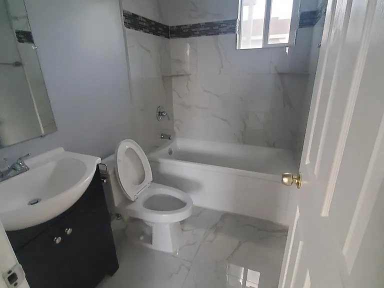744 E Atlanta Ave #B — Photo 5