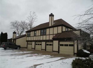 2812 Trudy Ln UNIT 17, Lansing, MI 48910