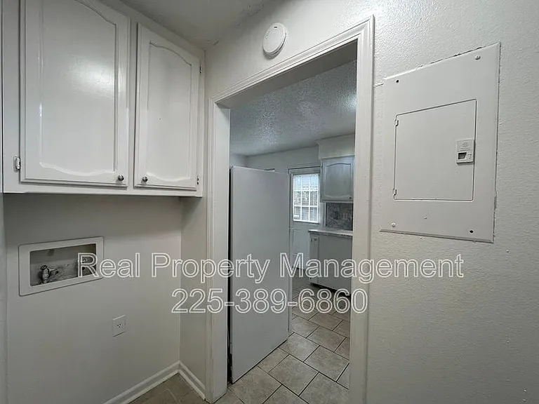 1511 Cristy Dr #G — Photo 14