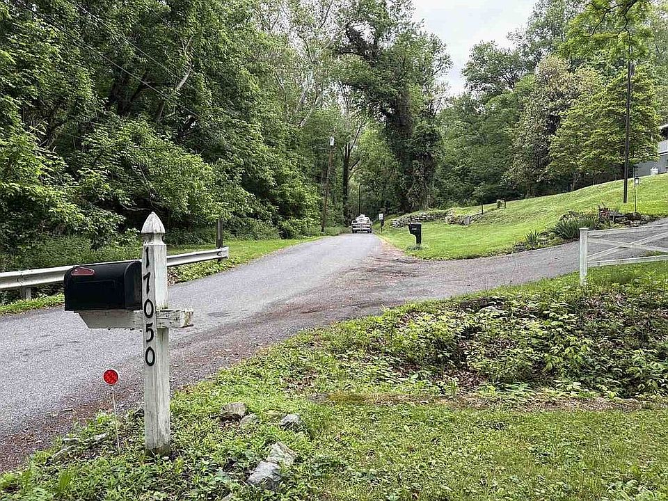 4th image of 17052 Snyders Landing Rd