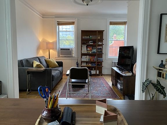 3rd image of 5-35 50th Ave #3F