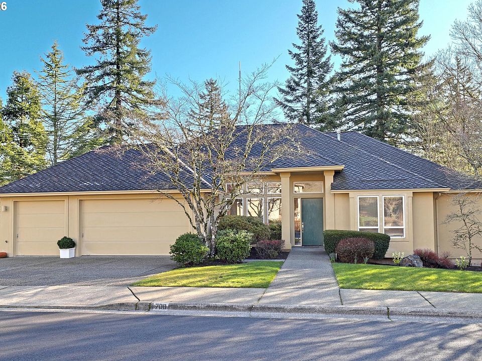 1st image of 700 SW 67th Pl