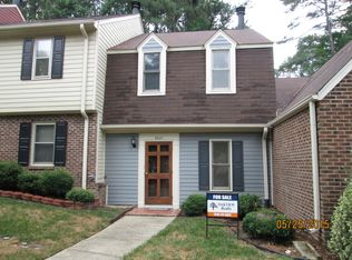 5521 Hamstead Xing, Raleigh, NC 27612