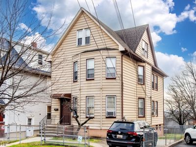94 Belmont Ave, Garfield, NJ, 07026