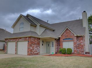 2608 W Laredo St, Broken Arrow, OK 74012