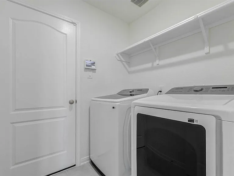 7706 Coral Key Dr — Photo 21