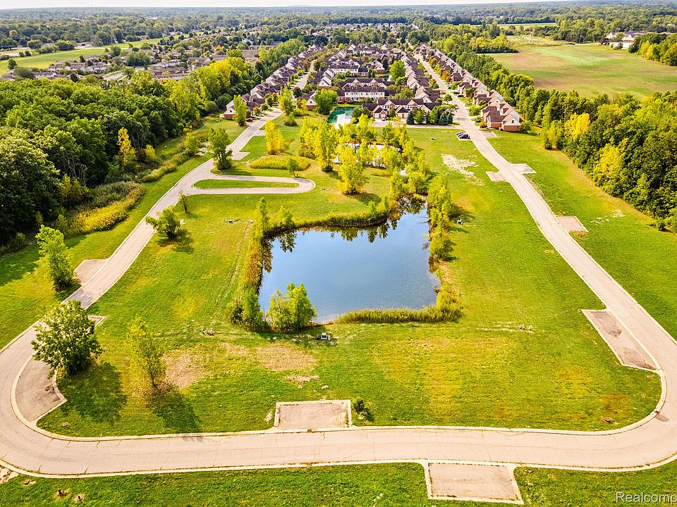 1st image of 0 Hardwood Dr
