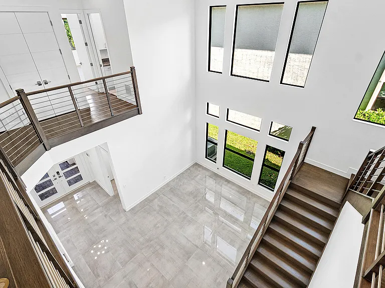 9006 Dulcetto Ct — Photo 25
