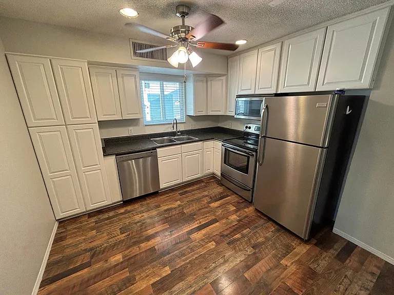 2240 S Elks Ln #33 — Photo 8