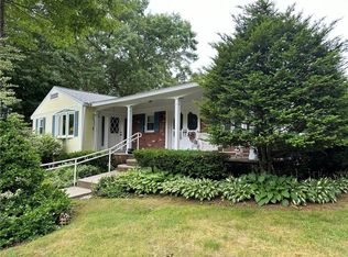 27 Bishop Hill Rd, Johnston, RI 02919