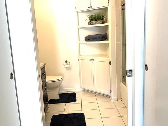 5th image of 1 E 8th St #509